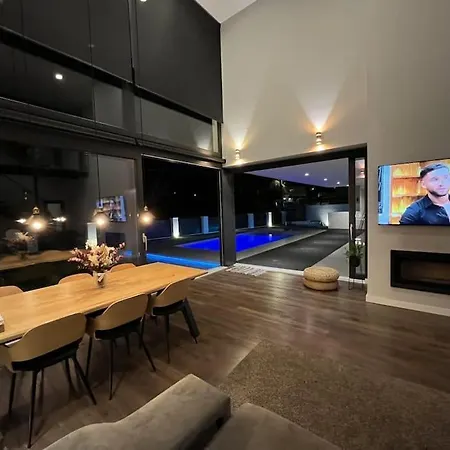 Villaspainexperience Con Piscina Climatizada 펜션