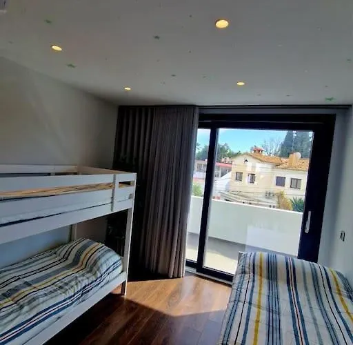 Semesterbostad Villaspainexperience Con Piscina Climatizada Torremolinos