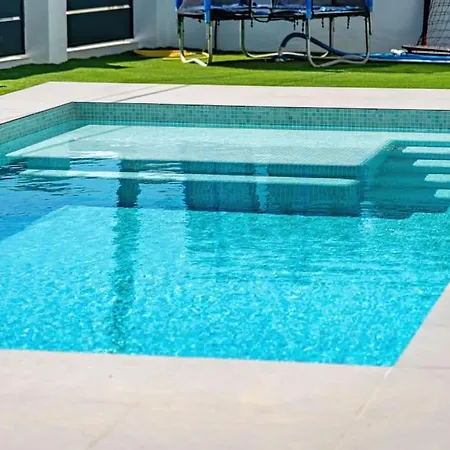 Villaspainexperience Con Piscina Climatizada *