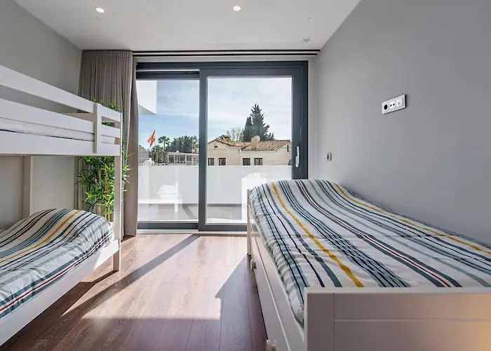 Дом отдыха Villaspainexperience Con Piscina Climatizada *