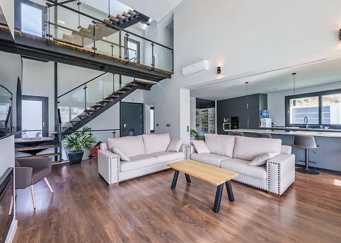 Villaspainexperience Con Piscina Climatizada * Торремолинос